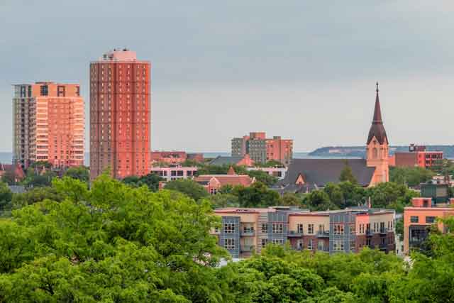 GettyImages-1314882361_resized_Milwaukee