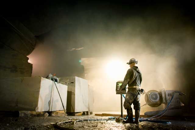 GettyImages-sb10064168l-001_resized_Mining