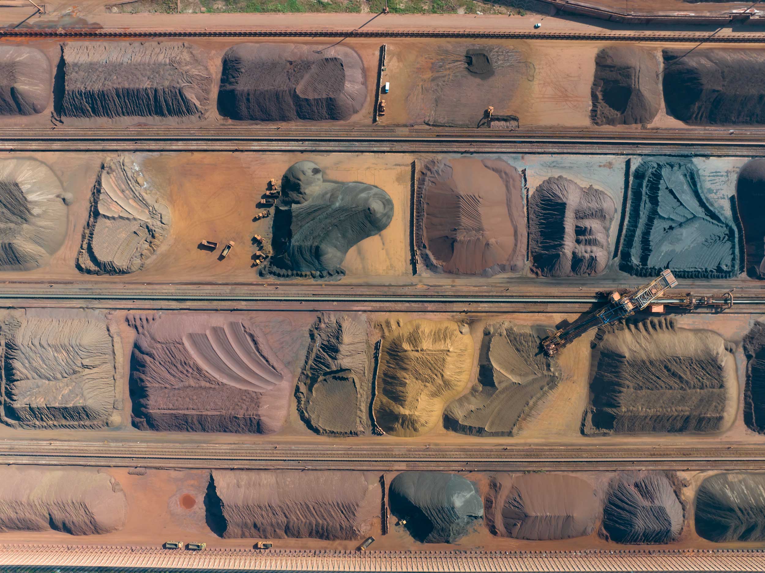 mining-GettyImages-1734875430-2500