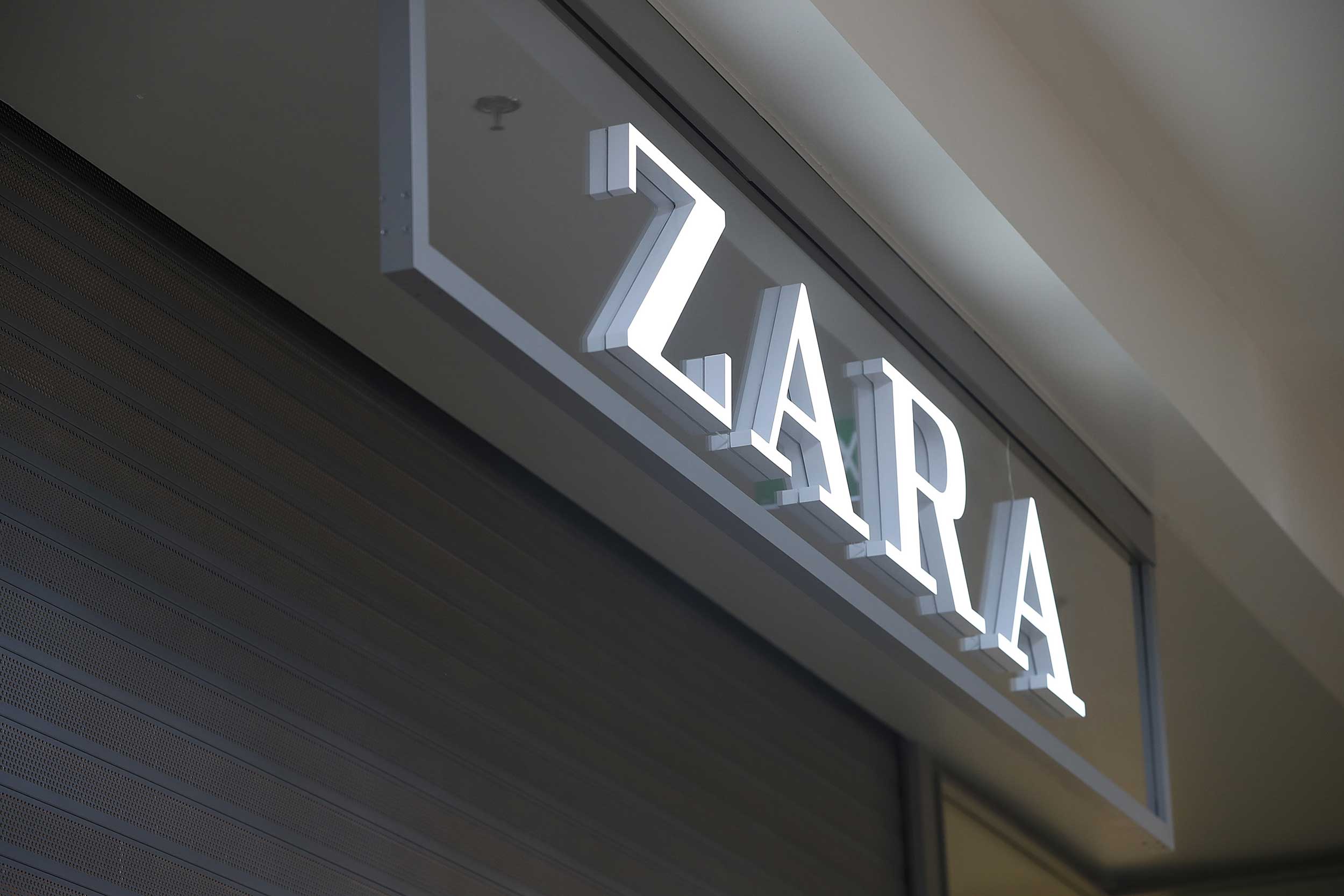TaxBuzz Top 5 - Zara Founder Attempts to Shield $10 Billion from Taxes, Trump Considers EO on Student-Athlete Employment & More
