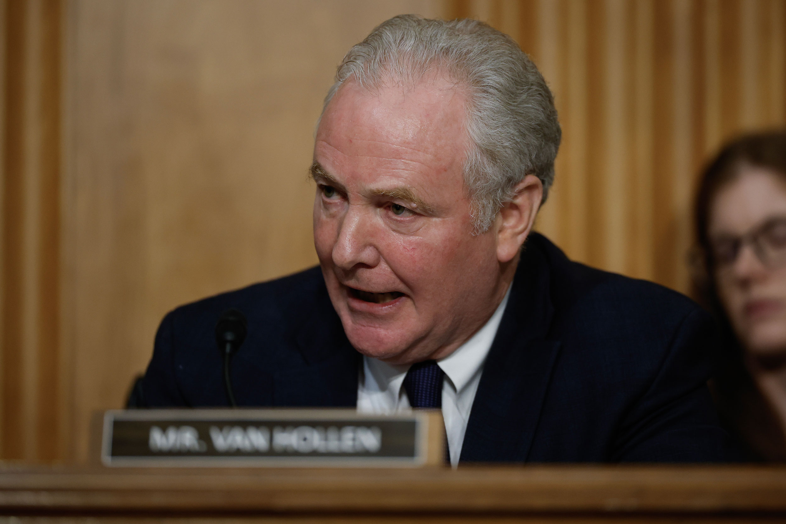 Chris-Van-Hollen-GettyImages-2258697930-2500