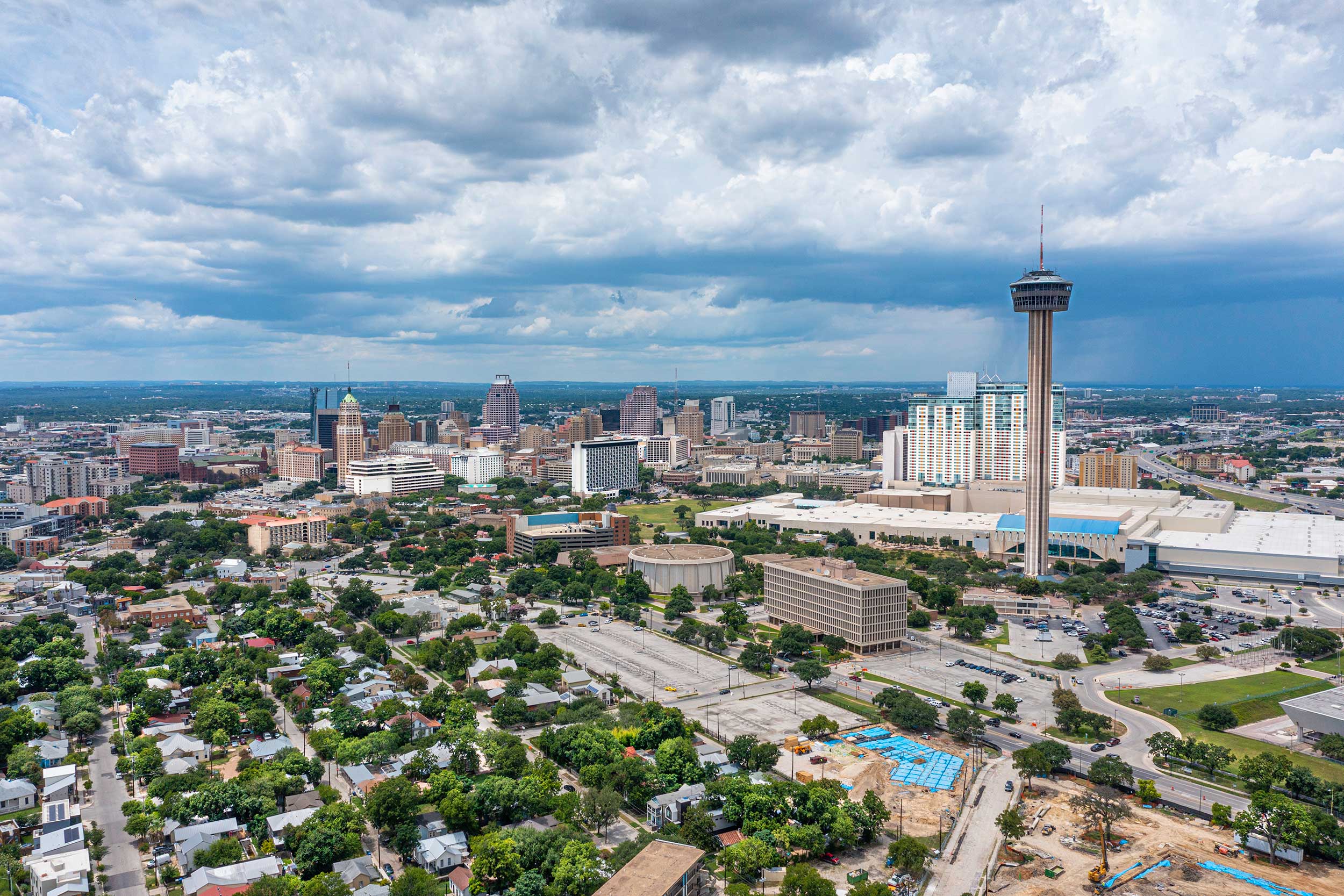 San-Antonio-Texas-GettyImages-1331333722-2500